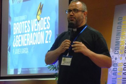 Javier García es el ya veterano delegado de Pastoral Juvenil de Santiago de Compostela