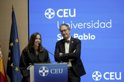 Los responsables del IES San Mateo expusieron con detalle sus claves para combinar humanismo y excelencia en la enseñanza pública.