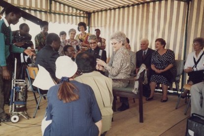 Chiara Lubich, fundadora de los Focolares, en 1992 visita la Mariápolis Piero en Kenia