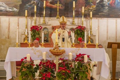 Pizzaballa, durante la celebración de la Santa Misa en la festividad de la Sagrada Familia.