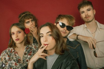 Juan López, el segundo por la izquierda, con su grupo.