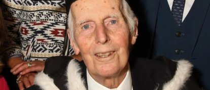 Philip Trower recibió en 2018, a los 95 años de edad, la titulación en Historia que obtuvo en Oxford más de tres cuartos de siglo antes.