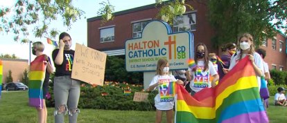 Alumnos de un centro católico, el Halton Catholic, de Burlington (Canadá, Ontario).