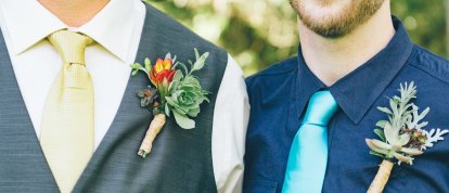 Una pareja de homosexuales.