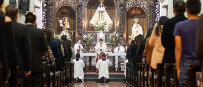 No podemos ser verdaderos cristianos si no participamos en la misa dominical. No es verdadera vida la que no se vive por Dios y para Dios.