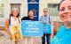 Voluntarias de 40 Días por la Vida ante un abortorio.