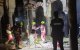 Bomberos y policías en las dos capillas dañadas por el incendio de la catedral-mezquita de Córdoba