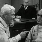 'La herencia del viento [Inherit the wind]', la película de 1960 dirigida por Stanley Kramer y protagonizada por estrellas como Spencer Tracy (en la imagen) y Gene Kelly, sirvió a la campaña propagandística en torno al Juicio del Mono.