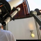 León XIV, durante su visita al Observatorio Vaticano (la Specola).