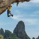 "Lo importante es elegir un ejercicio que se adapte a tus circunstancias y te ayude a devolver tu fuerza, ya sea grande o pequeña, a Dios", dicen desde Crux.