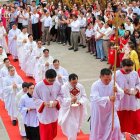 Fieles de la parroquia de San José en Vietnam, inaugurada el pasado enero de 2025.