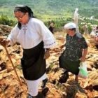 Dos peregrinas en Medjugorje