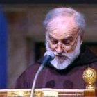 El predicador de la Casa Pontificia, Raniero Cantalamessa, OFM