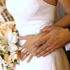 Una pareja de novios