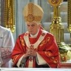El Papa durante la Eucarística en en la Catedral de Westminster