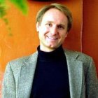 El polémico escritor Dan Brown