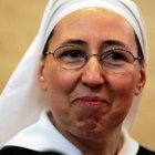 L ahermana Marie simone Pierre, supuestamente curada de forma milagrosa por Juan Pablo II