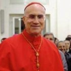 El cardenal Tarsicio Bertone
