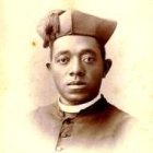 El sacerdote Augustus Tolton