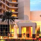 San José con el niño en brazos en el St Josephs Hospital.