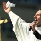 El padre Marcelo Rossi, sacerdote brasileño y cantante