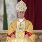 Cardenal Bertone durante la Misa de acción de gracias