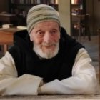 El actor que interpreta a Jean Pierre Schümacher en De dioses y hombres