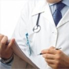 El médico Anthony Caruso