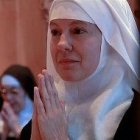 Laura Adshead, la hermana John Mary