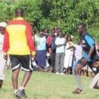 Monjas keniatas jugando un partido solidario de fútbol