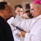 Chávez recibiendo la unción de enfermos