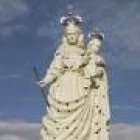 Estatua de la Virgen en Bolivia
