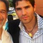 Chris, su esposa y Eduardo Verástegui, otro converso provida