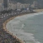 Actos finales de la JMJ, se llenó la playa de Copacabana: entre 1,7 y 3,7 millones de personas