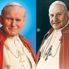 Juan Pablo II y Juan XXIII.
