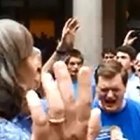 Invocaban a Dios con fondo de invocaciones satánicas.