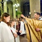 Bautismo de adultos: un fenómeno en auge.