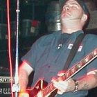 Daniel Weikert en su faceta más rockera