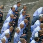 Toda labor evangelizadora estaba prohibida en la cárcel comunista... pero eso no detuvo a este sacerdote