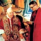Juan XXIII con su secretario, monseñor Capovilla, entonces joven