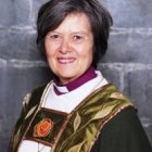La obispesa Helga Haugland preside a los obispos luteranos noruegos, en comunión con los anglicanos