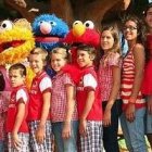 Los Postigo-Pich comen 1.300 galletas al mes -asustan a Triqui, el monstruo de las galletas de Barrio Sésamo