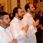 Tres seminaristas del arzobispado castrense en su institución como acólitos