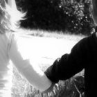 Los poetas y el Cantar de los Cantares dicen que el amor es más fuerte que la muerte, y está prometida una tierra nueva y un cielo nuevo