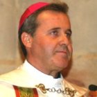 Mario Iceta es un experto en temas de bioética pero como obispo de Bilbao está geográficamente lejos de Madrid