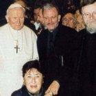 Juan Pablo II con los iniciadores del Camino - Kiko Argüello, Carmen Hernández y el padre Pezzi