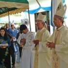 El obispo de Chiang Mai en la acogida a los benedictinos vietnamitas que se instalan en Tailandia