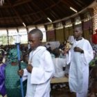 Detalle de la misa de Pascua en la catedral de Bambari hace unos meses