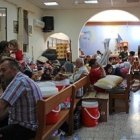 Refugiados iraquíes en una de las parroquias de Erbil, en el Kurdistán