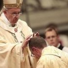 El Papa Francisco insiste a los nuevos sacerdotes en que no regañen al confesar